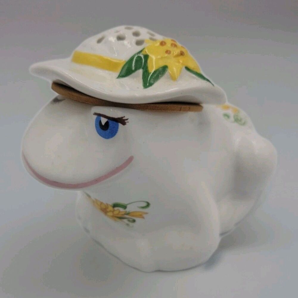 VTG 1980 Avon Ceramic Winking Frog Pomander Made In  BRAZIL 4"x3"